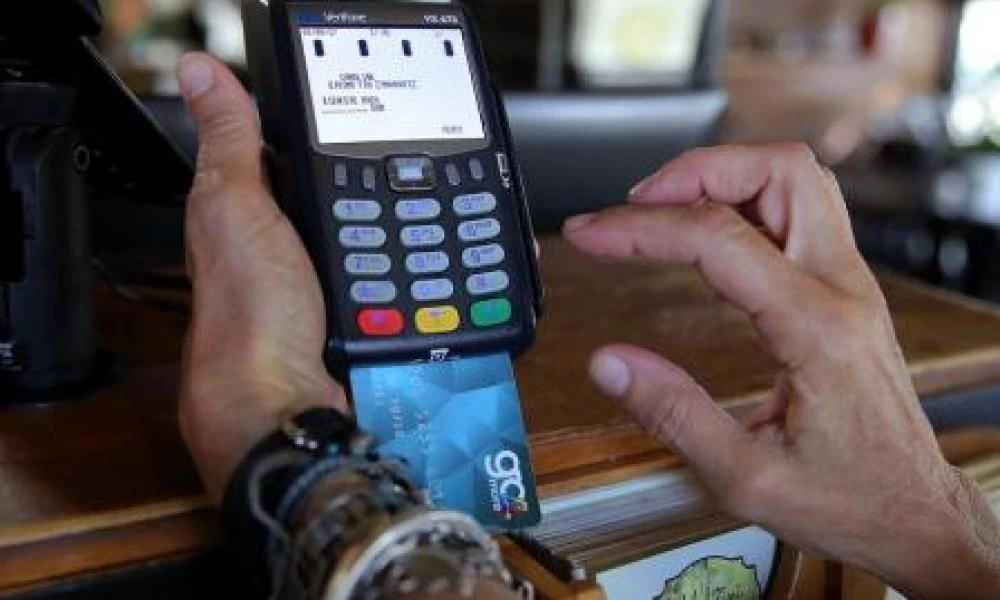 ΑΑΔΕ: Τα 4 μέτρα για νόμιμες αποδείξεις - Η λίστα των «υπόπτων» της Εφορίας